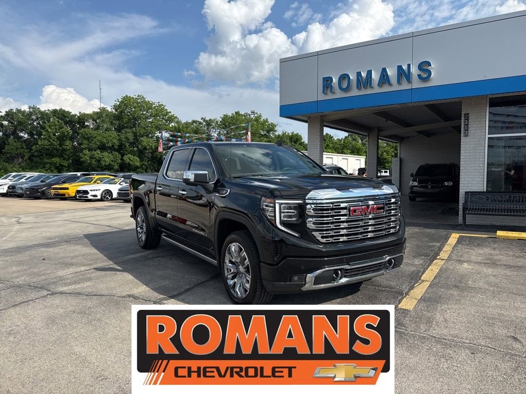 2025 GMC Sierra 4WD Crew Cab Short Box Denali's photo