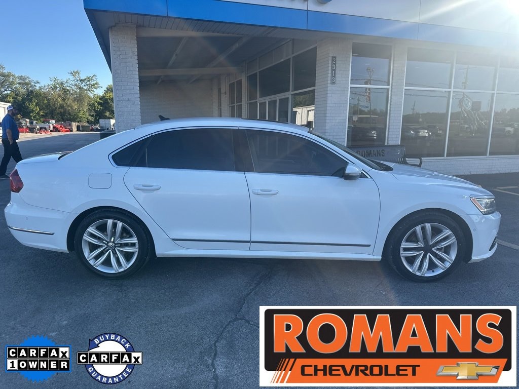 Used 2017 Volkswagen Passat 1.8T SEL Premium