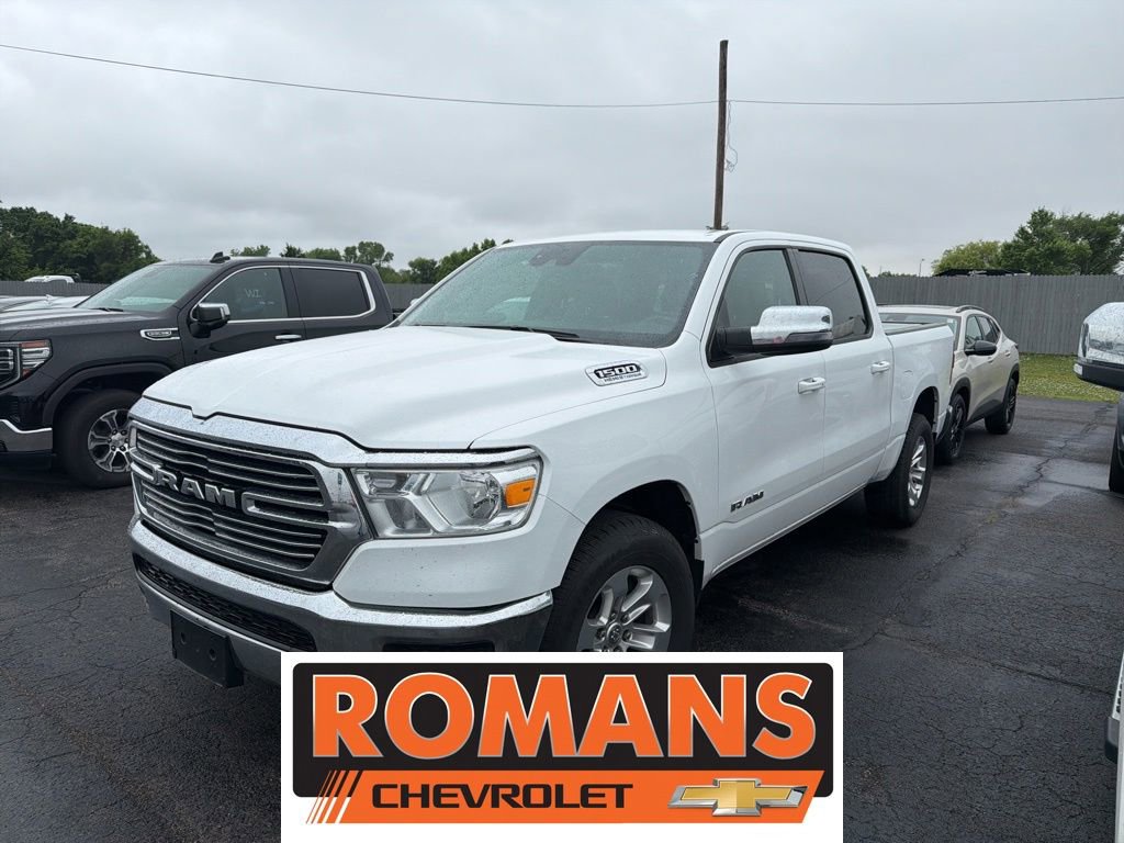 2024 RAM 1500 Laramie Crew Cab 5'7's photo