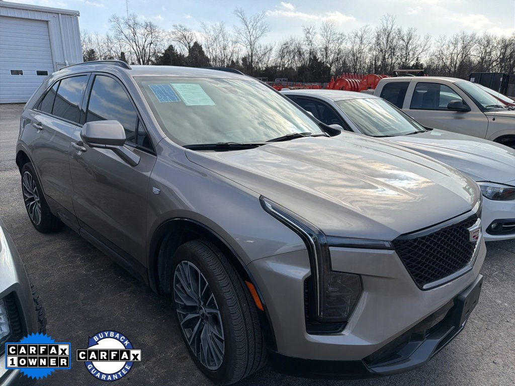 2025 Cadillac XT4 Sport's photo