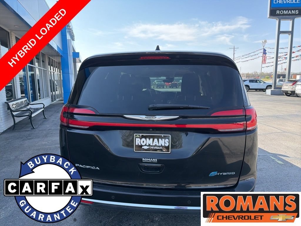 Used 2024 Chrysler Pacifica Hybrid Select