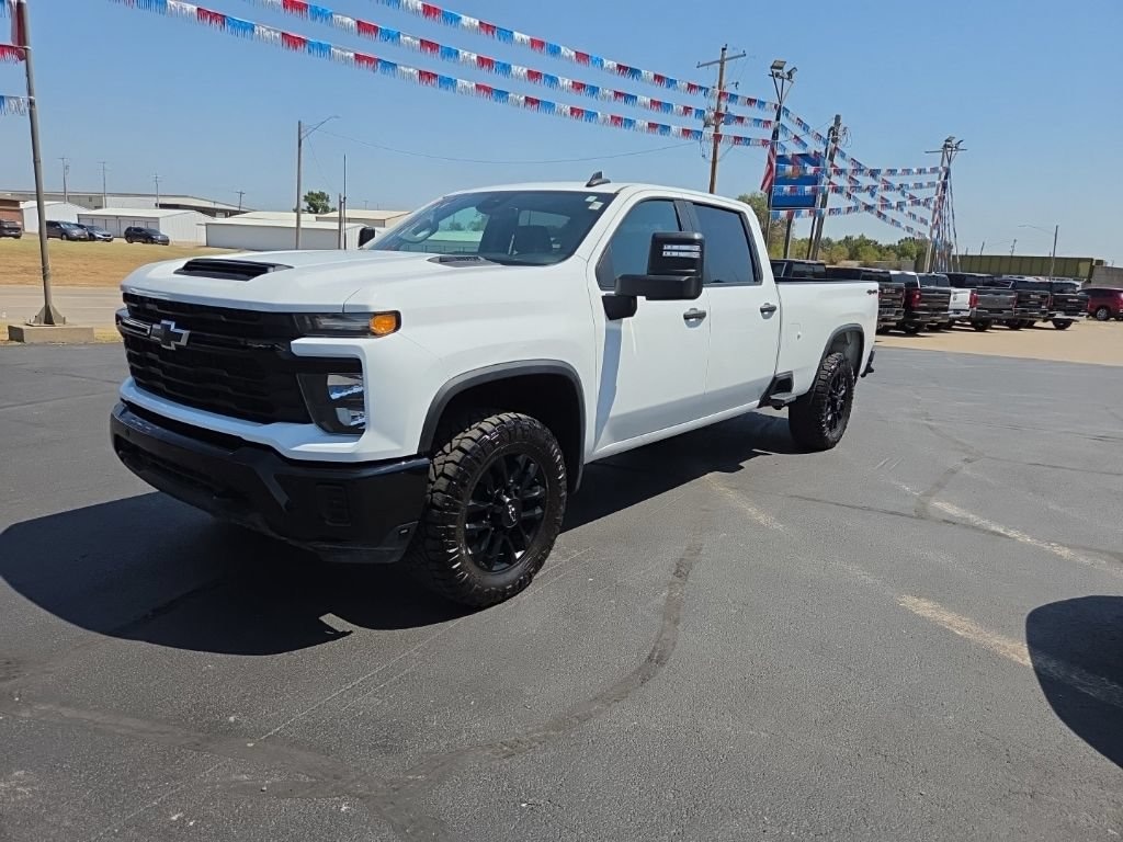Used 2025 Chevrolet Silverado 2500 HD Custom Truck
