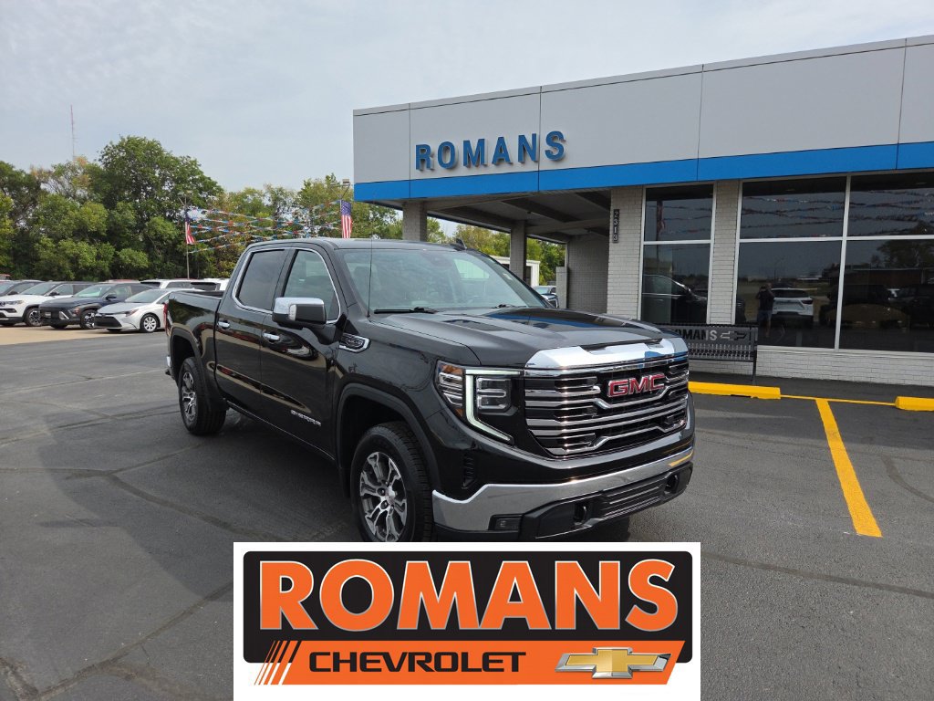 2025 GMC Sierra 1500 SLT