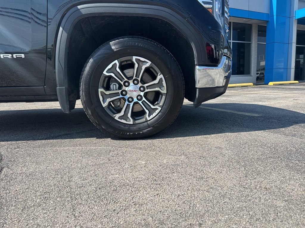 Used 2025 GMC Sierra 1500 SLT Truck