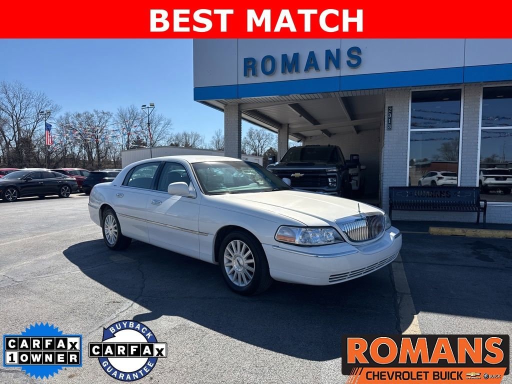 2003 Lincoln Town Car Signature