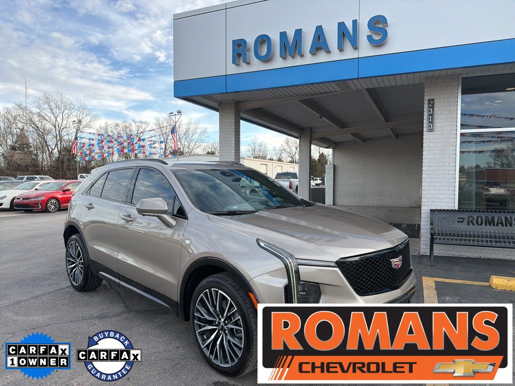 2025 Cadillac XT4 Sport's photo