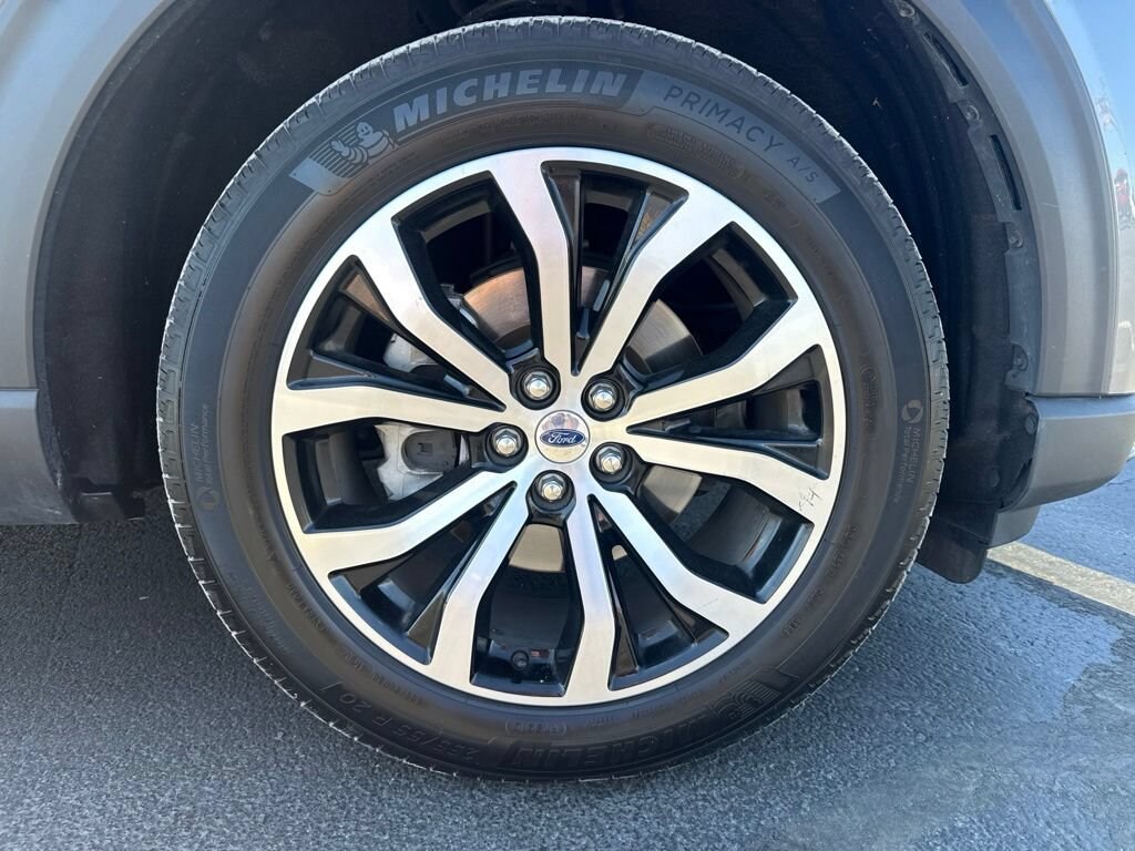 Used 2025 Ford Explorer ST-Line