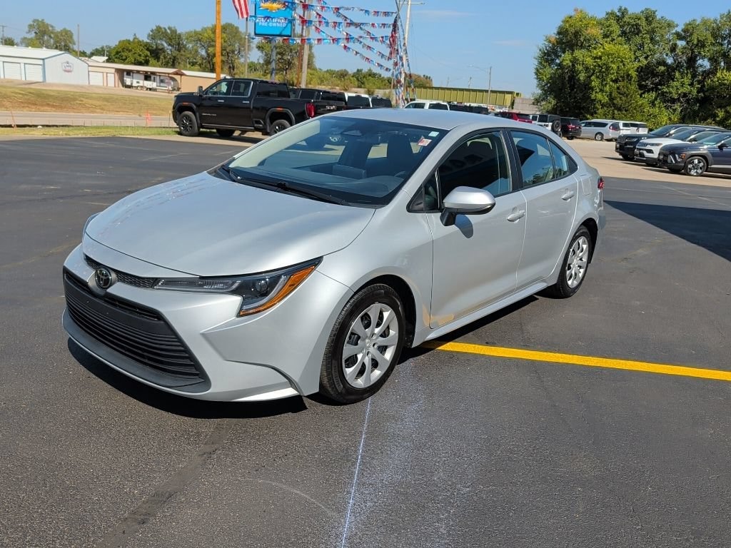 Used 2024 Toyota Corolla LE