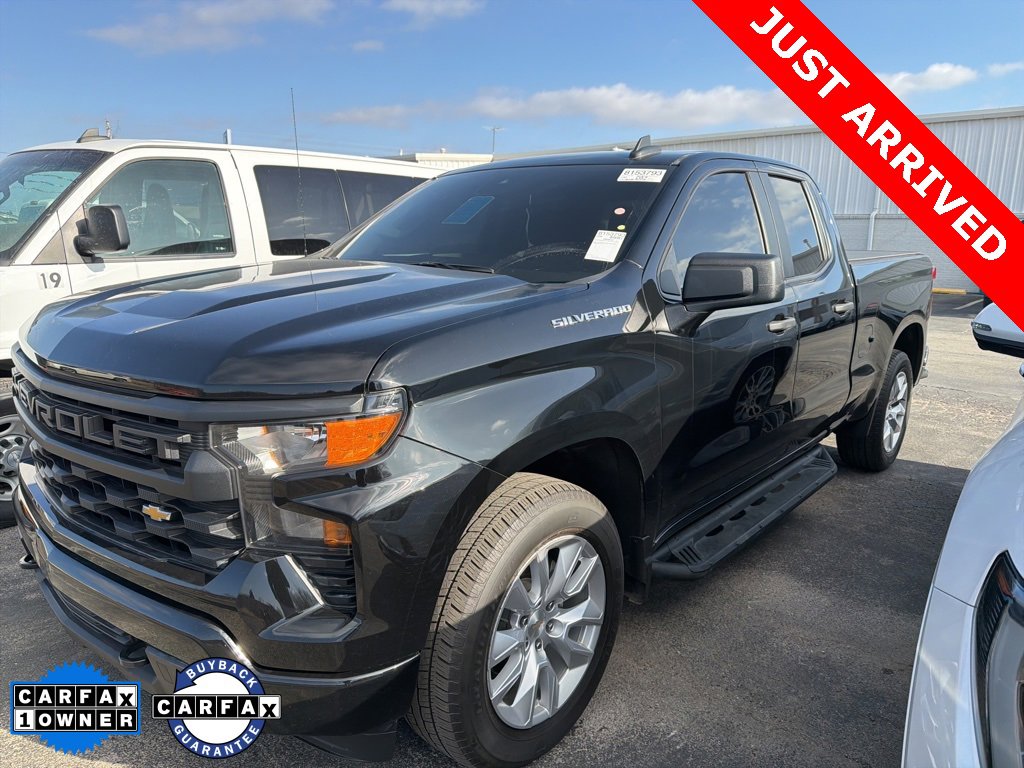 2023 Chevrolet Silverado 1500 Custom's photo