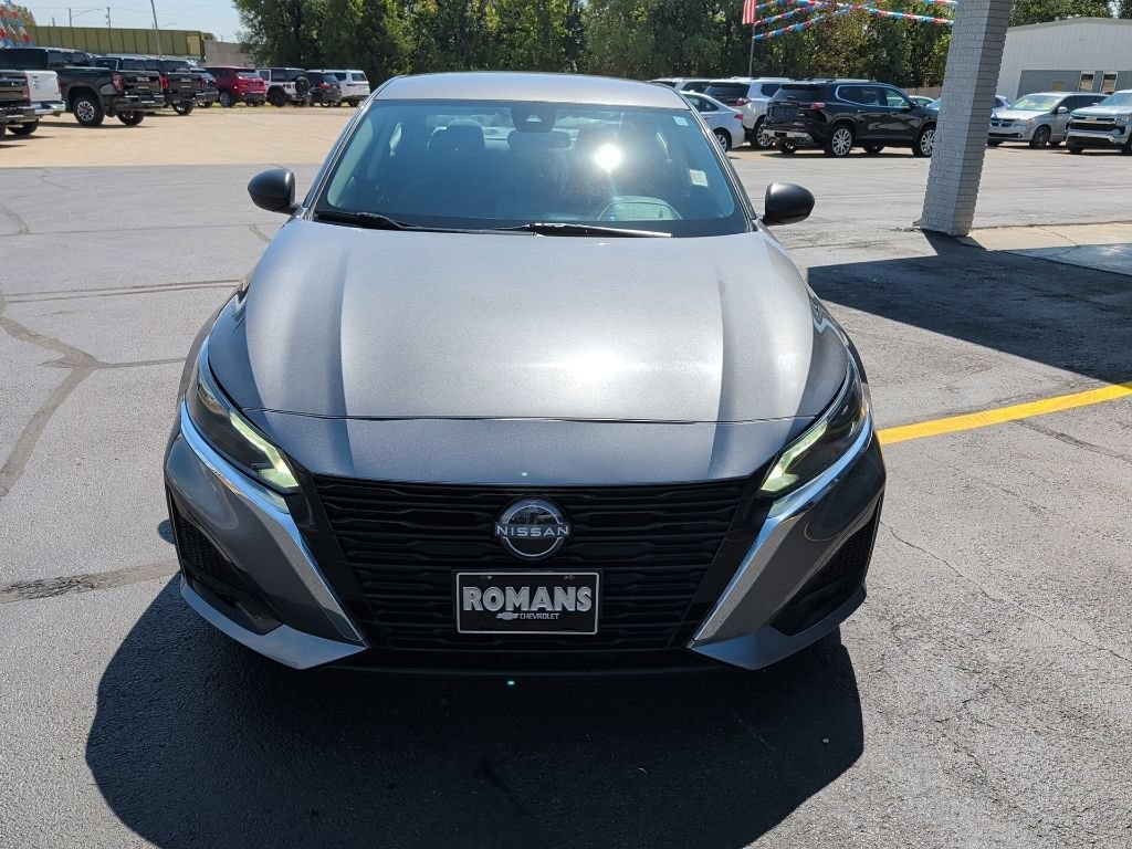 Used 2024 Nissan Altima SV with VIN 1N4BL4DV0RN370920 for sale in Independence, KS