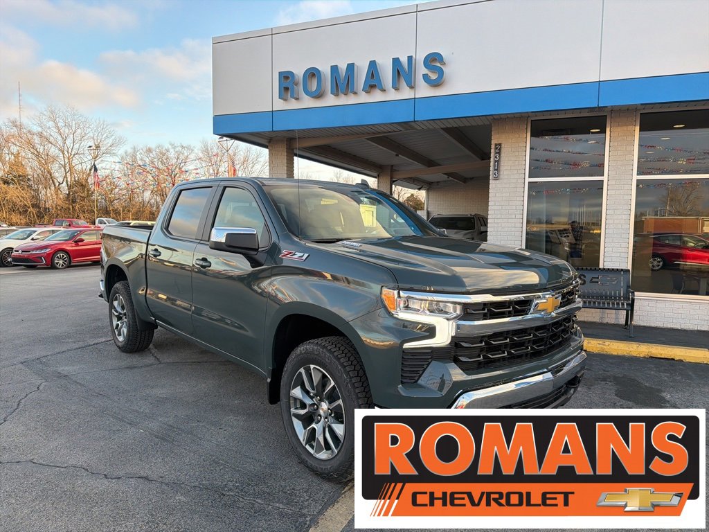 2026 Chevrolet Silverado LT's photo