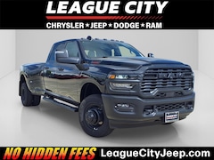2026 Ram 3500 Tradesman Crew Cab