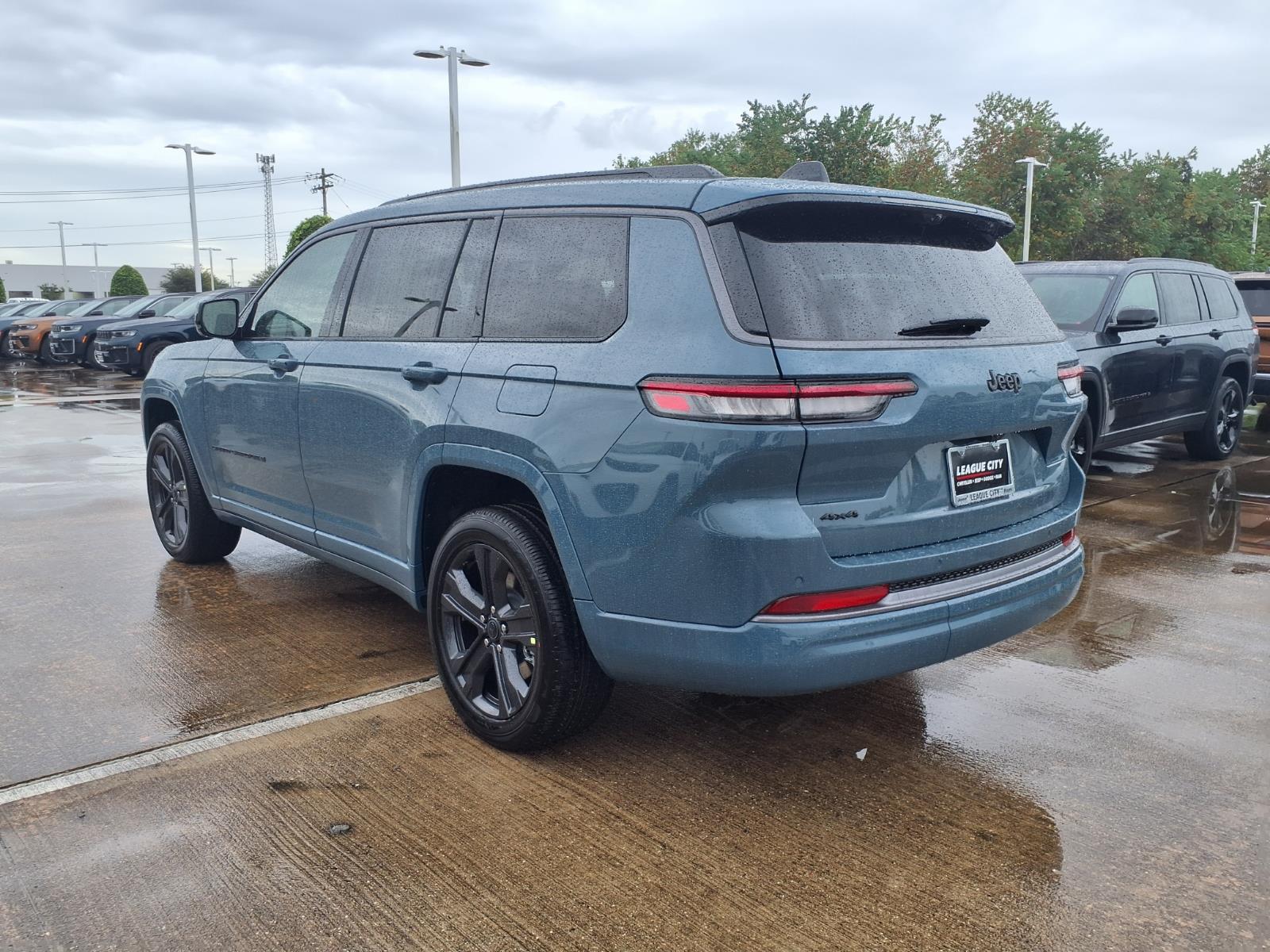 New 2027 Jeep Grand Cherokee L 3 Row Limited Reserve Sport Utility