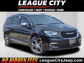 2026 Chrysler Pacifica PINNACLE Passenger Van