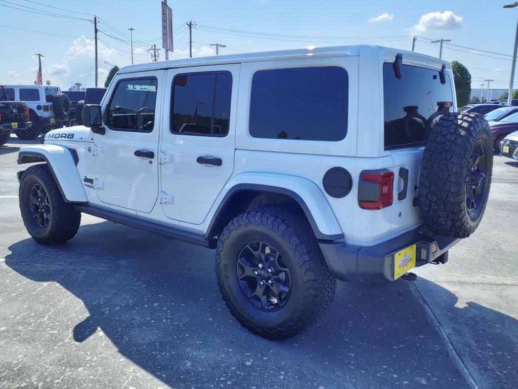 Used 2018 Jeep All-New Wrangler Unlimited Moab with VIN 1C4HJXEG3JW312715 for sale in Dickinson, TX