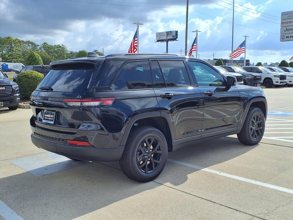 New 2025 Jeep Grand Cherokee Altitude X Sport Utility