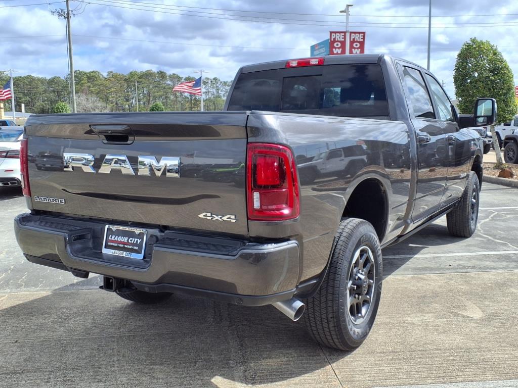2025 Ram 2500 Laramie photo 4