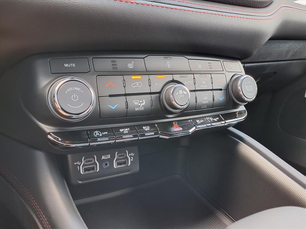 2026 Dodge Durango GT - Photo 13