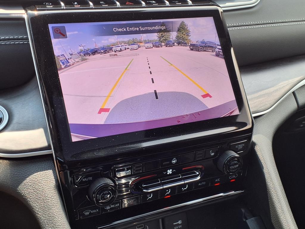 2025 Jeep Grand Cherokee L Limited - Photo 14