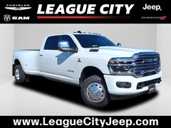 2026 Ram 3500 Laramie Crew Cab