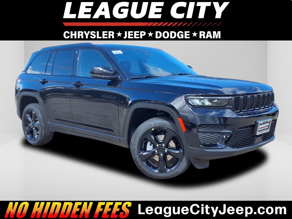 2025 Jeep Grand Cherokee Altitude's photo