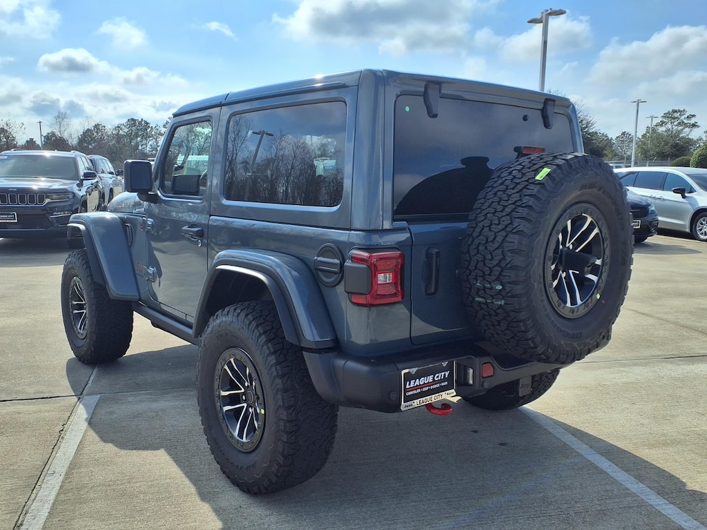 New 2026 Jeep Wrangler 2-Door Rubicon X Sport Utility