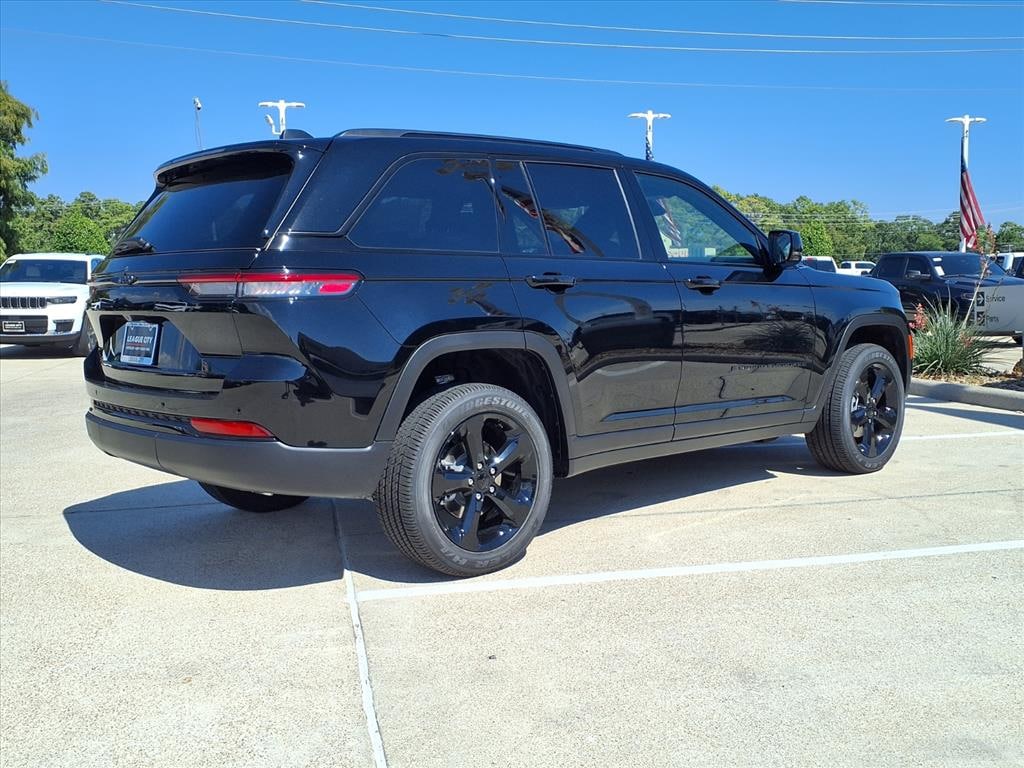 New 2025 Jeep Grand Cherokee Altitude X Sport Utility
