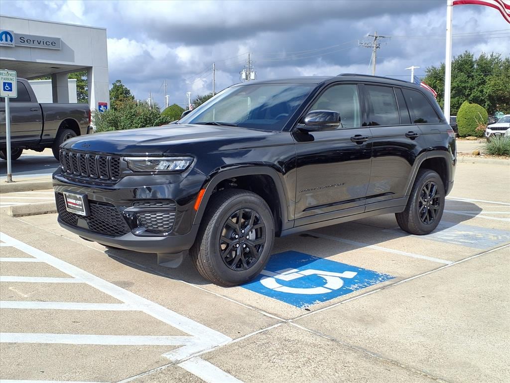New 2025 Jeep Grand Cherokee Altitude X Sport Utility