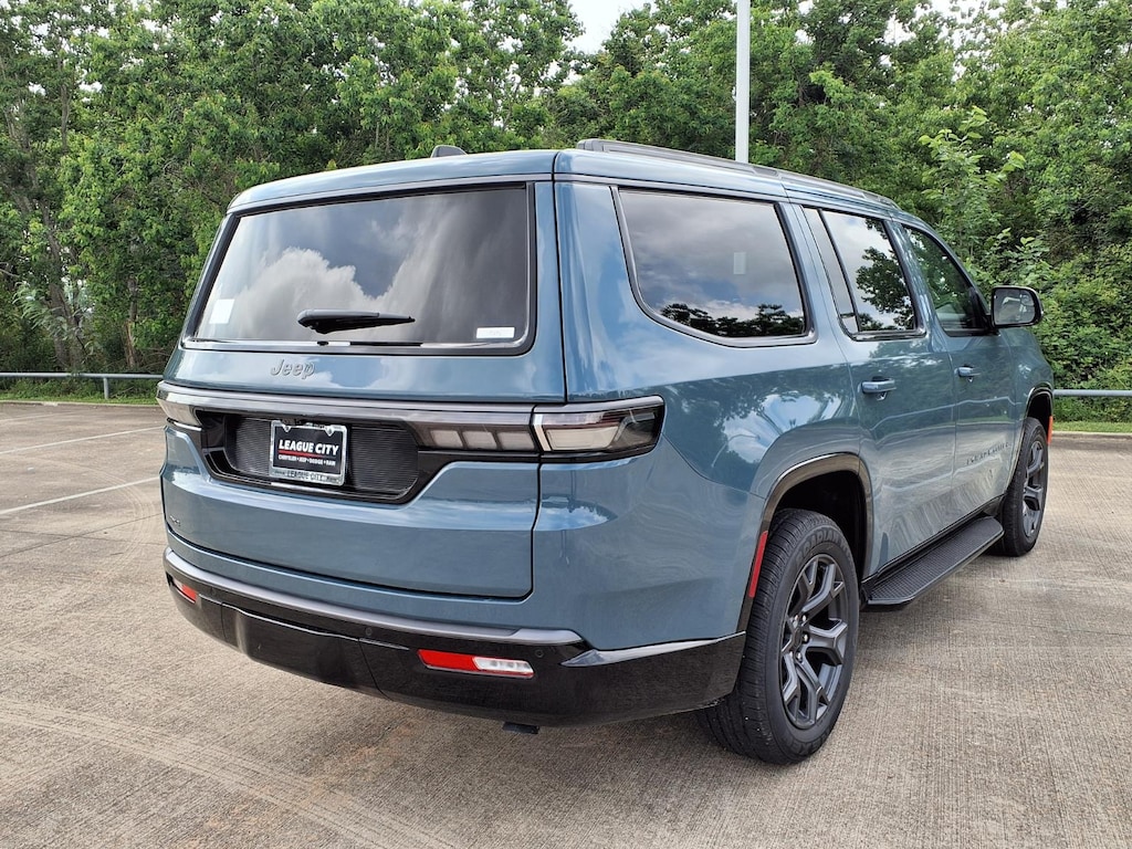 New 2026 Jeep Grand Wagoneer Limited Altitude Sport Utility