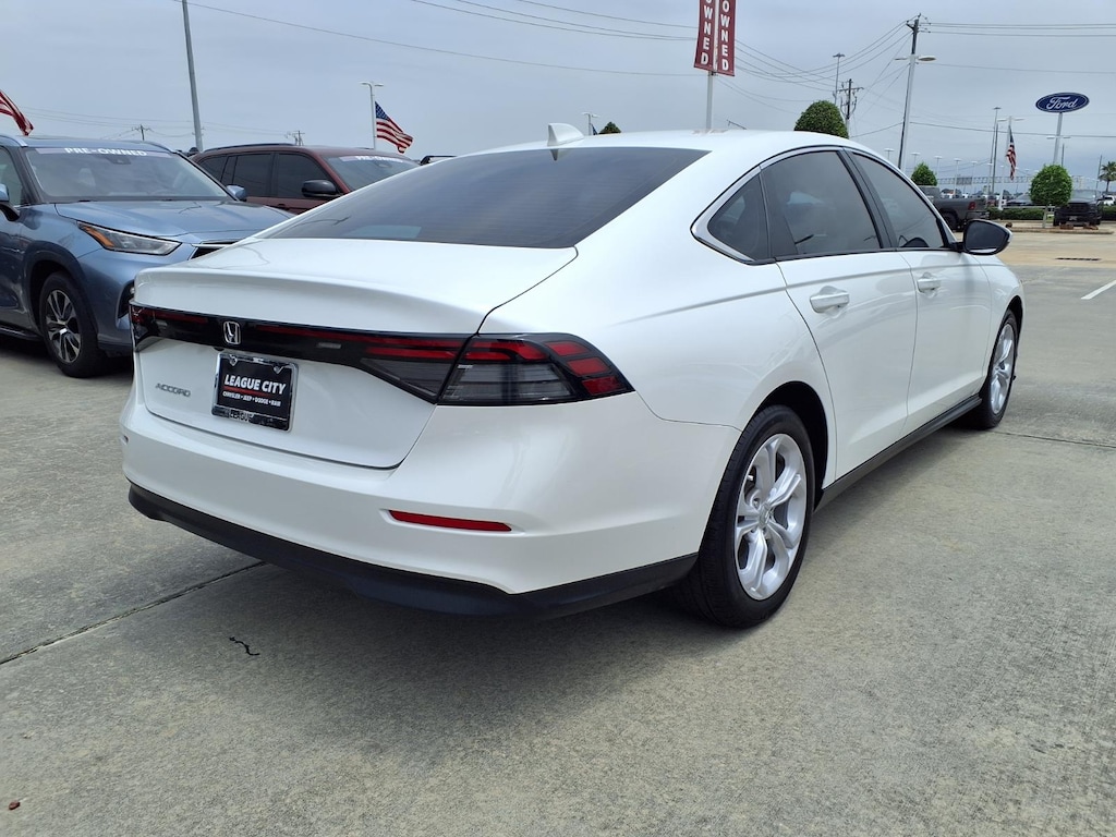 Used 2025 Honda Accord LX LX Sedan