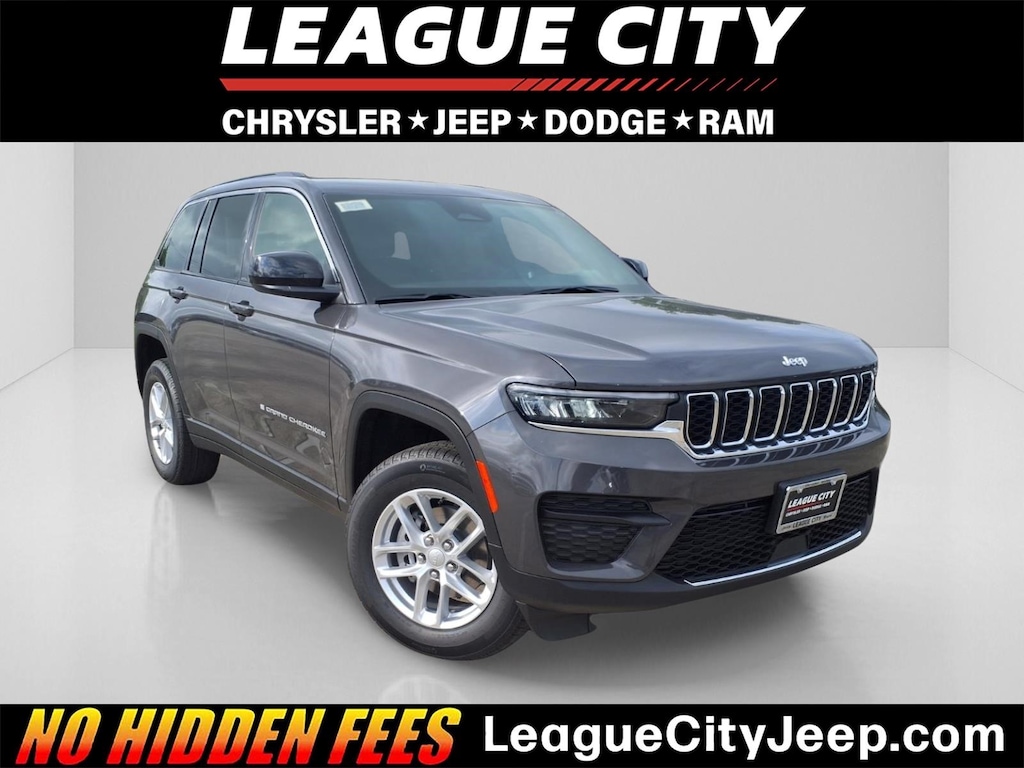 New 2026 Jeep Grand Cherokee Laredo Sport Utility