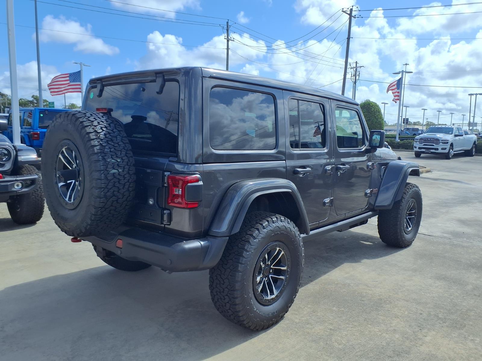 New 2027 Jeep Wrangler 4-Door Rubicon X Sport Utility