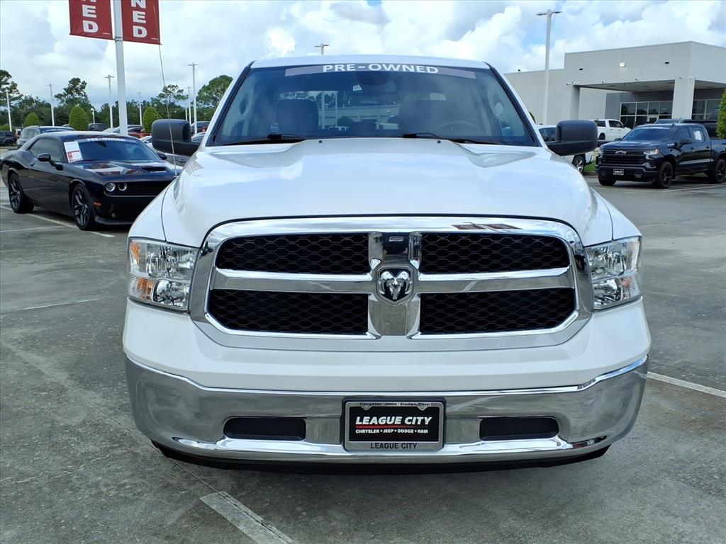 2024 Ram 1500 Classic Tradesman photo 3