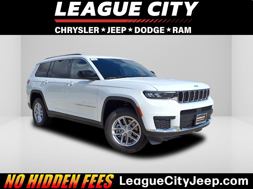 2025 Jeep Grand Cherokee L Laredo's photo
