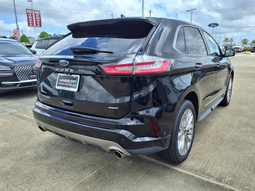 Used 2022 Ford Edge Titanium SUV