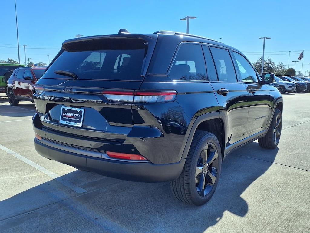 New 2026 Jeep Grand Cherokee Limited Sport Utility