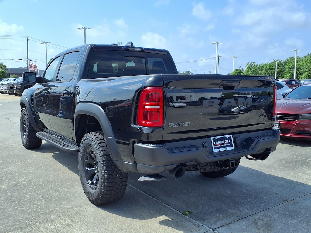 New 2026 Ram 1500 RHO CREW CAB 4X4 5'7 BOX Pickup
