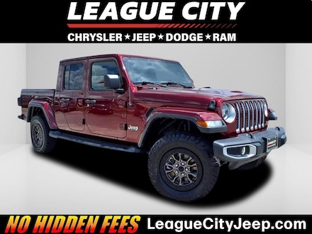 2021 Jeep Gladiator Overland Truck