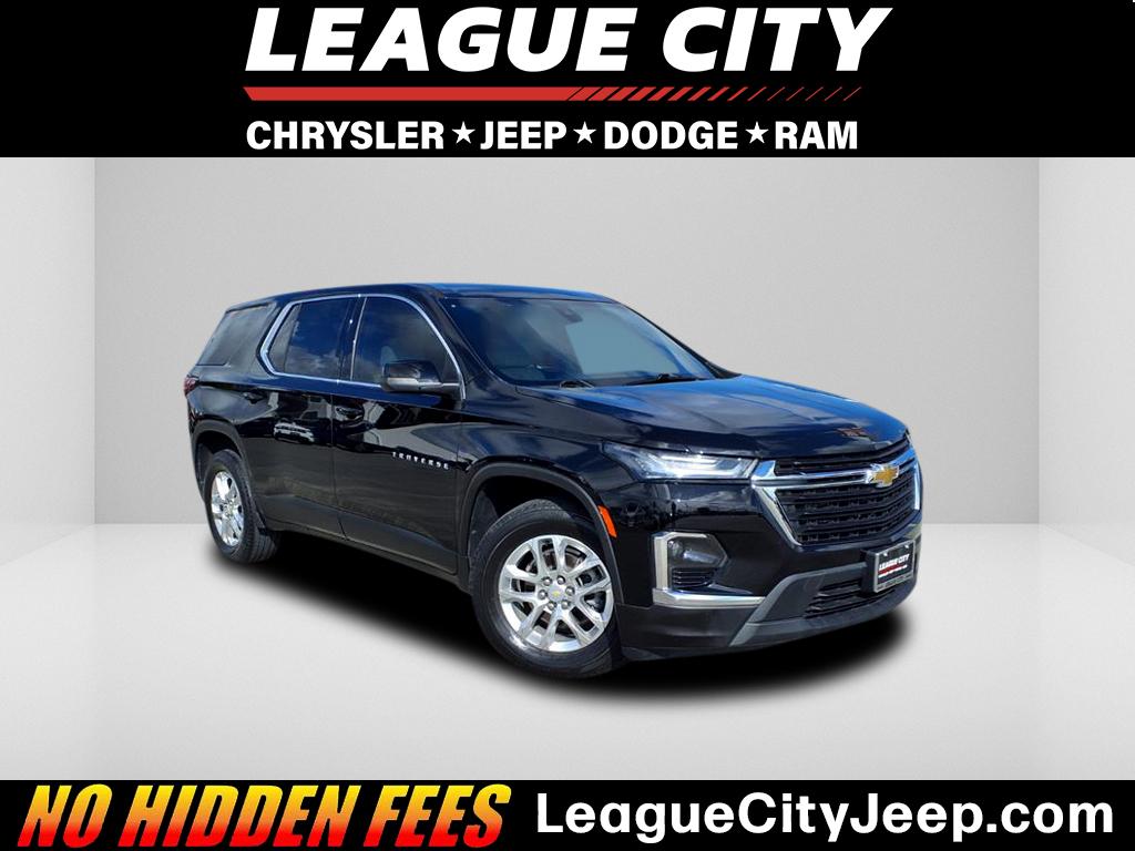 2023 Chevrolet Traverse LS's photo