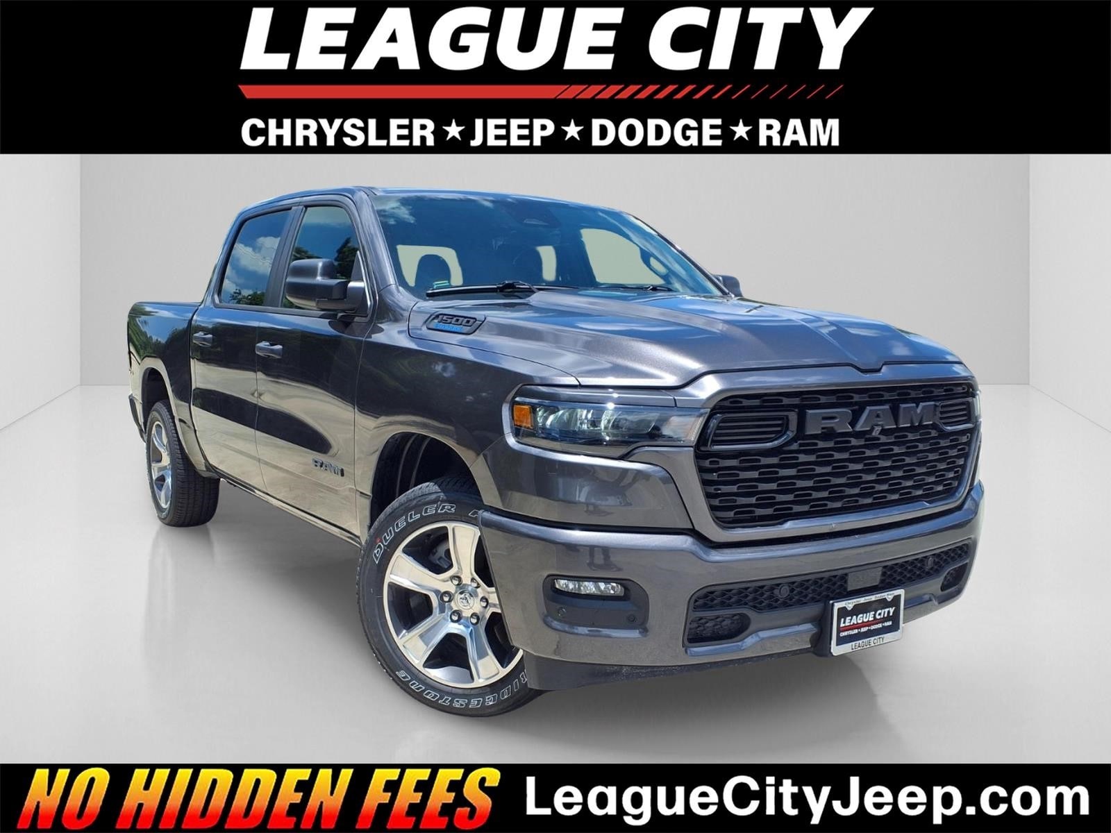 2026 RAM 1500 Express Crew Cab 5'7's photo