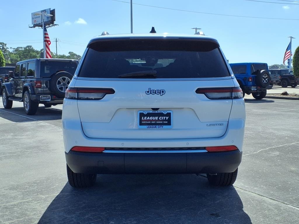 2025 Jeep Grand Cherokee Limited photo 4
