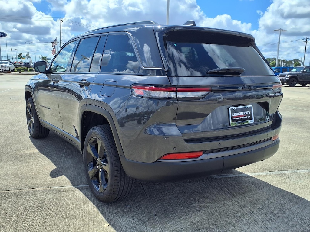 New 2026 Jeep Grand Cherokee Limited Sport Utility