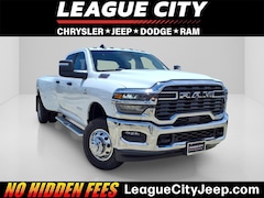2026 Ram 3500 Lone Star Crew Cab