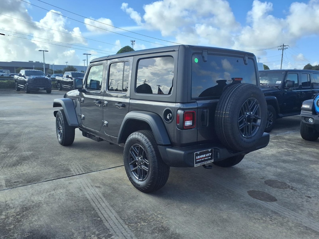 New 2027 Jeep