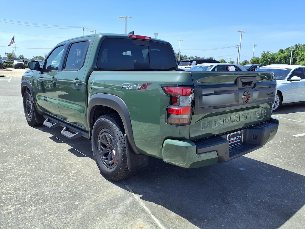 Used 2025 Nissan