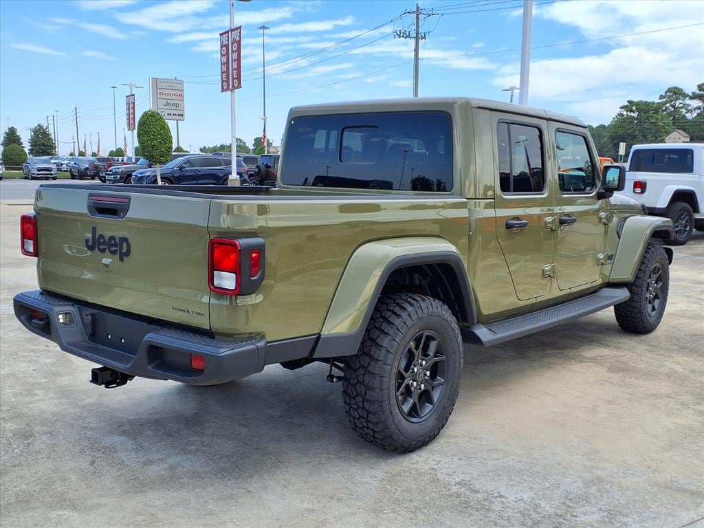 New 2025 Jeep Gladiator Texas Trail Crew Cab