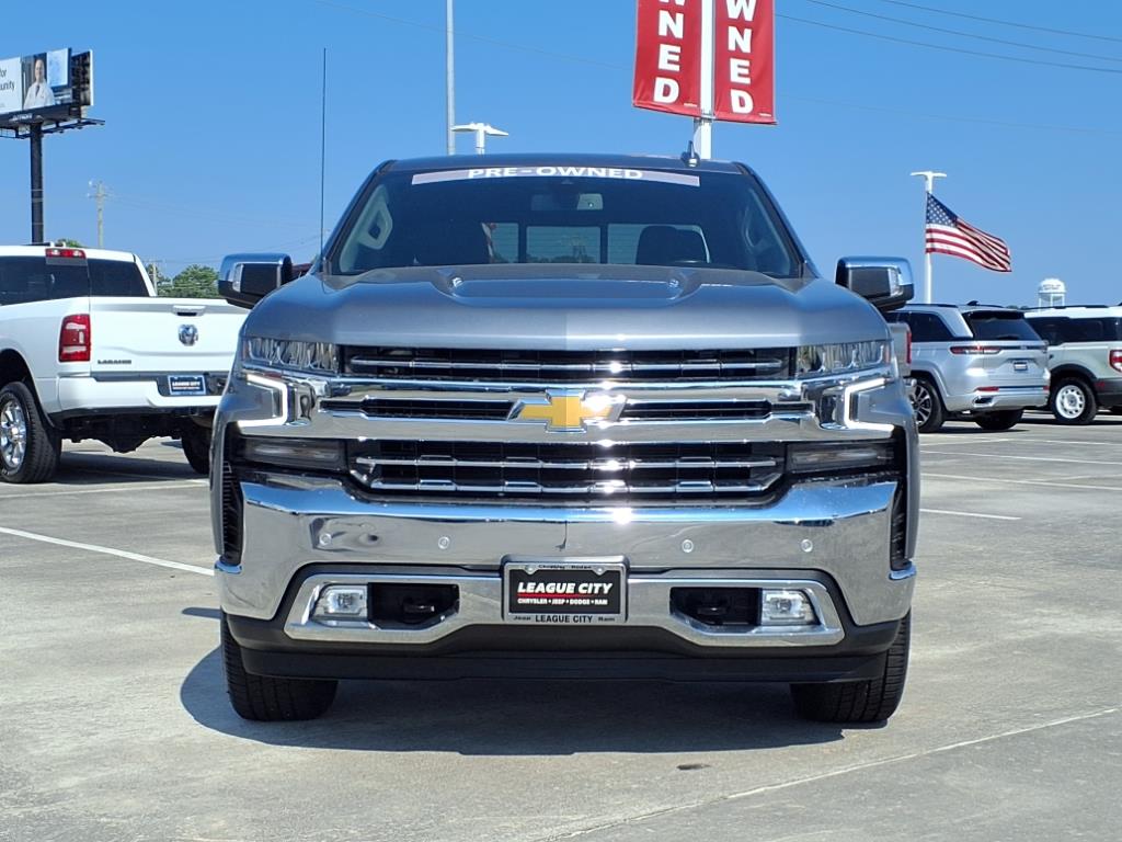 2022 Chevrolet Silverado 1500 LTZ photo 3