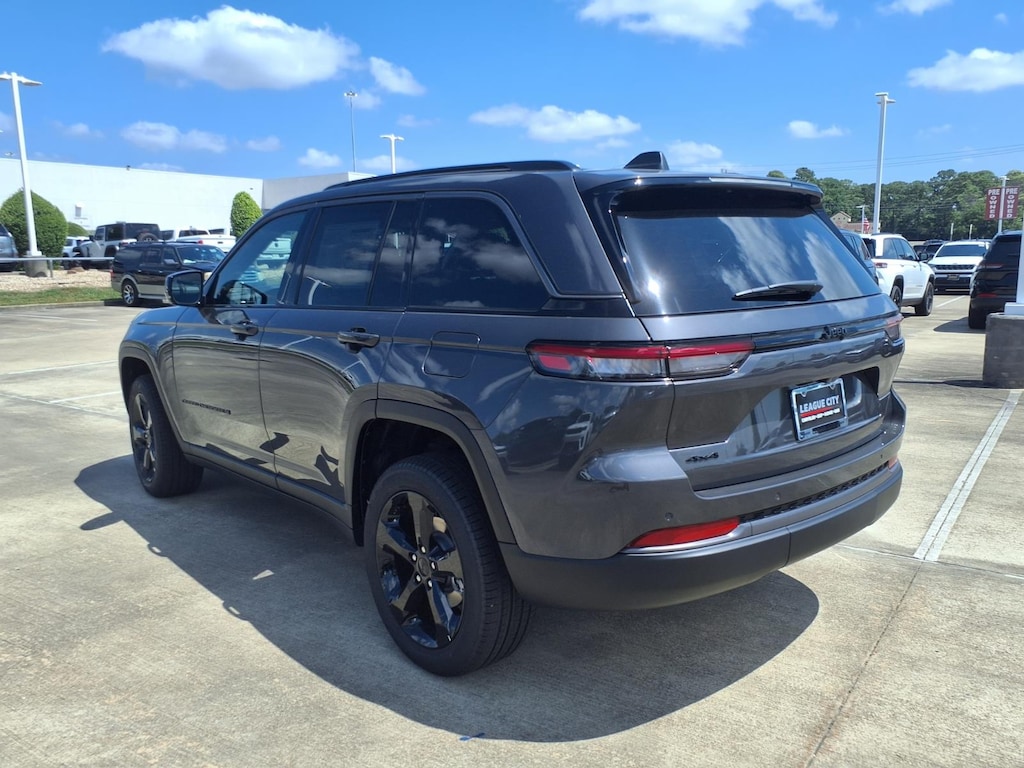 New 2026 Jeep Grand Cherokee Limited Sport Utility