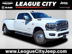 2026 Ram 3500 Laramie Crew Cab