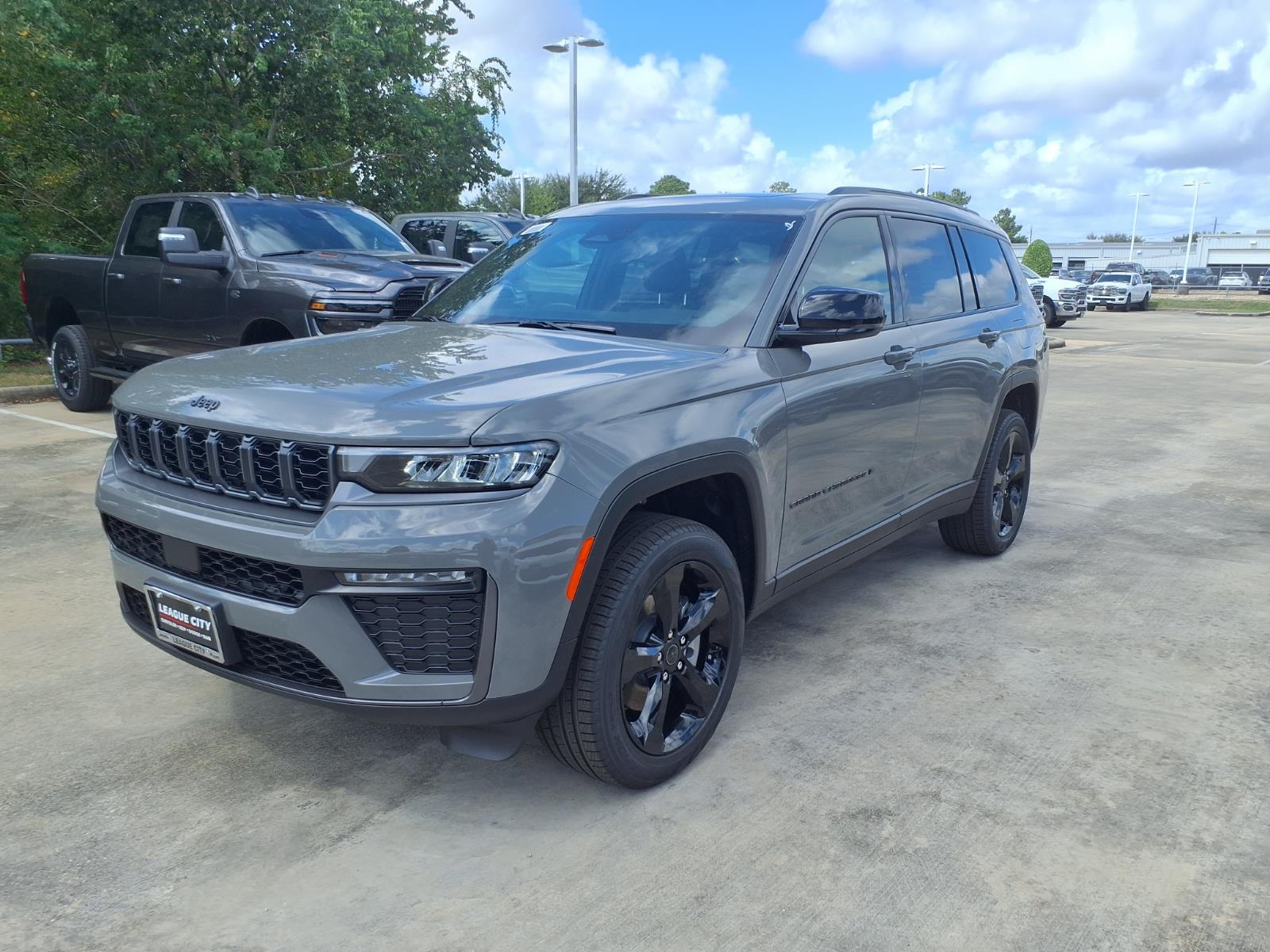 New 2027 Jeep Grand Cherokee L Limited Sport Utility